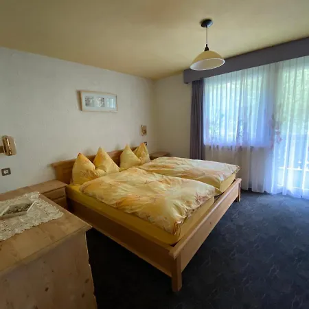 Alm Apartament Zermatt